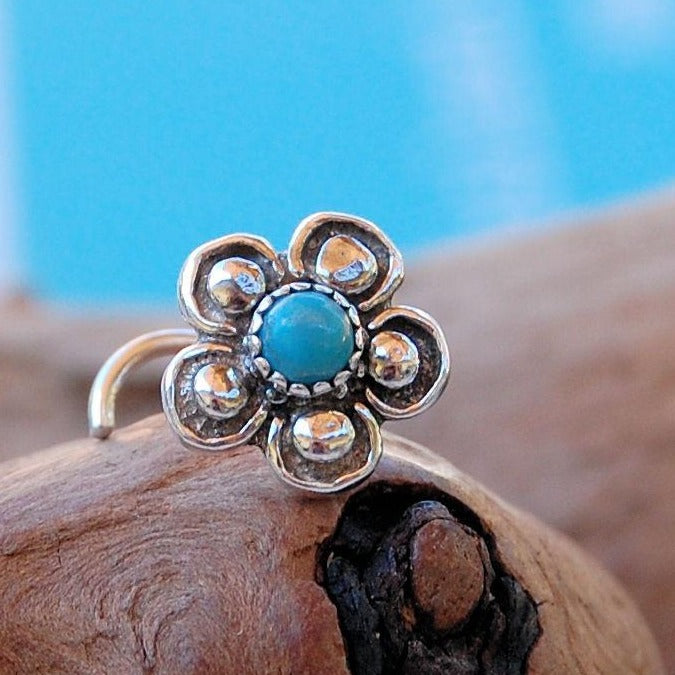 nickel-free sterling silver nose stud with turquoise gemstone