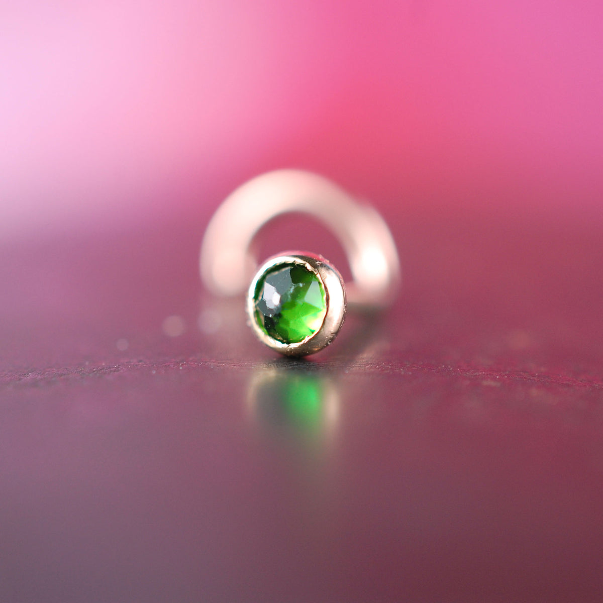 Chrome Diopside Rose Gold Nose Stud
