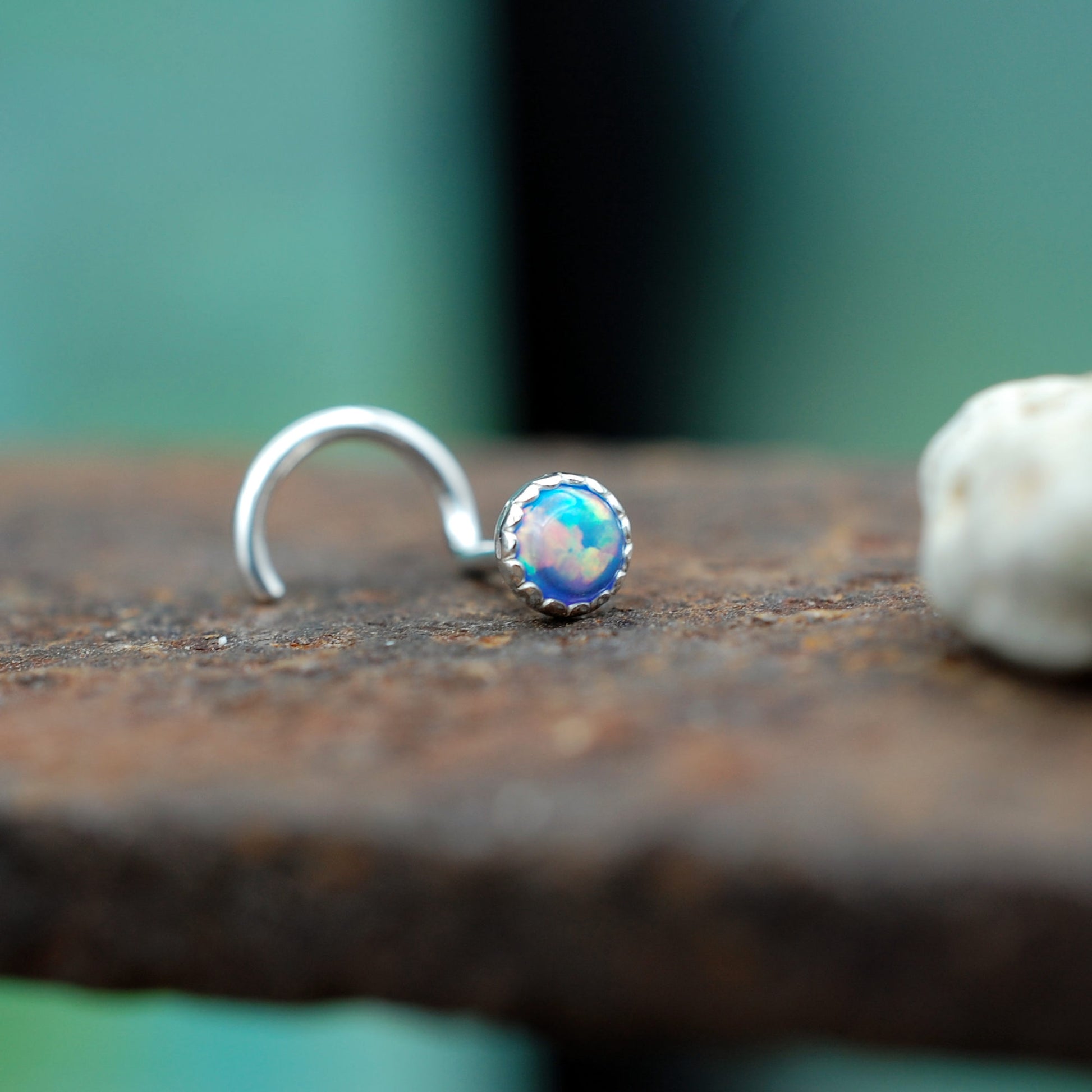 3mm blue opal nose stud 