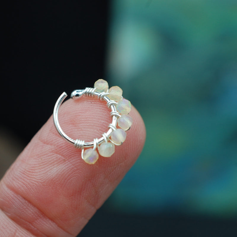 files/Budded_ARG_ring_wrapped_w_opal_1.jpg