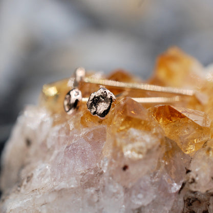 14K gold nugget nose ring