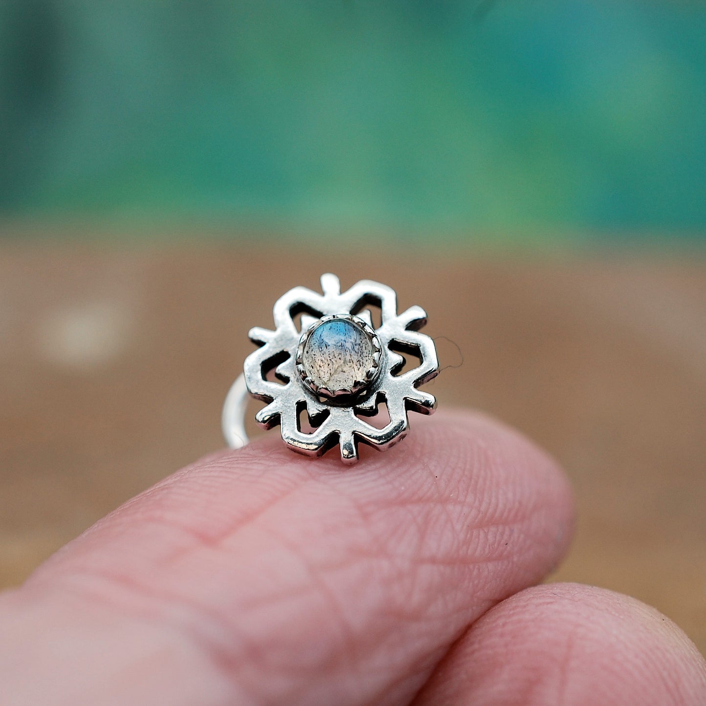 silver snowflake nose stud with labradorite gemstone