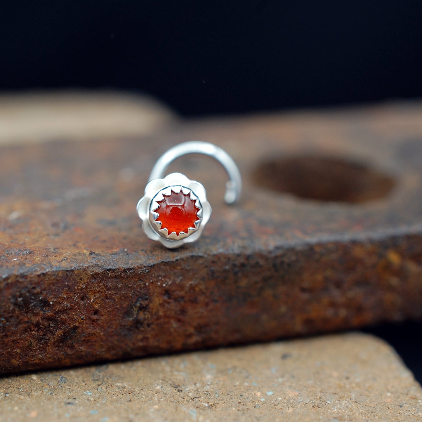 Silver flower nose stud with bright orange carnelian 3mm stone