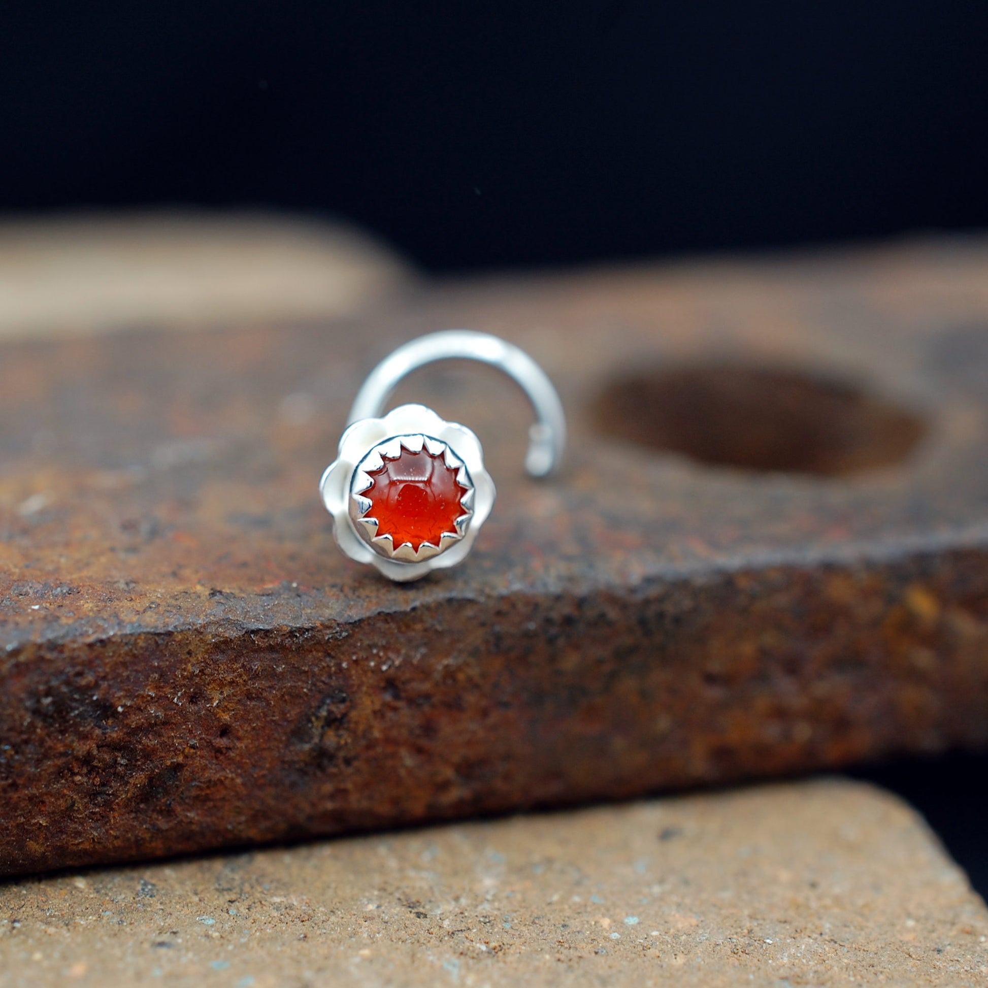 Silver flower nose stud with bright orange carnelian 3mm stone