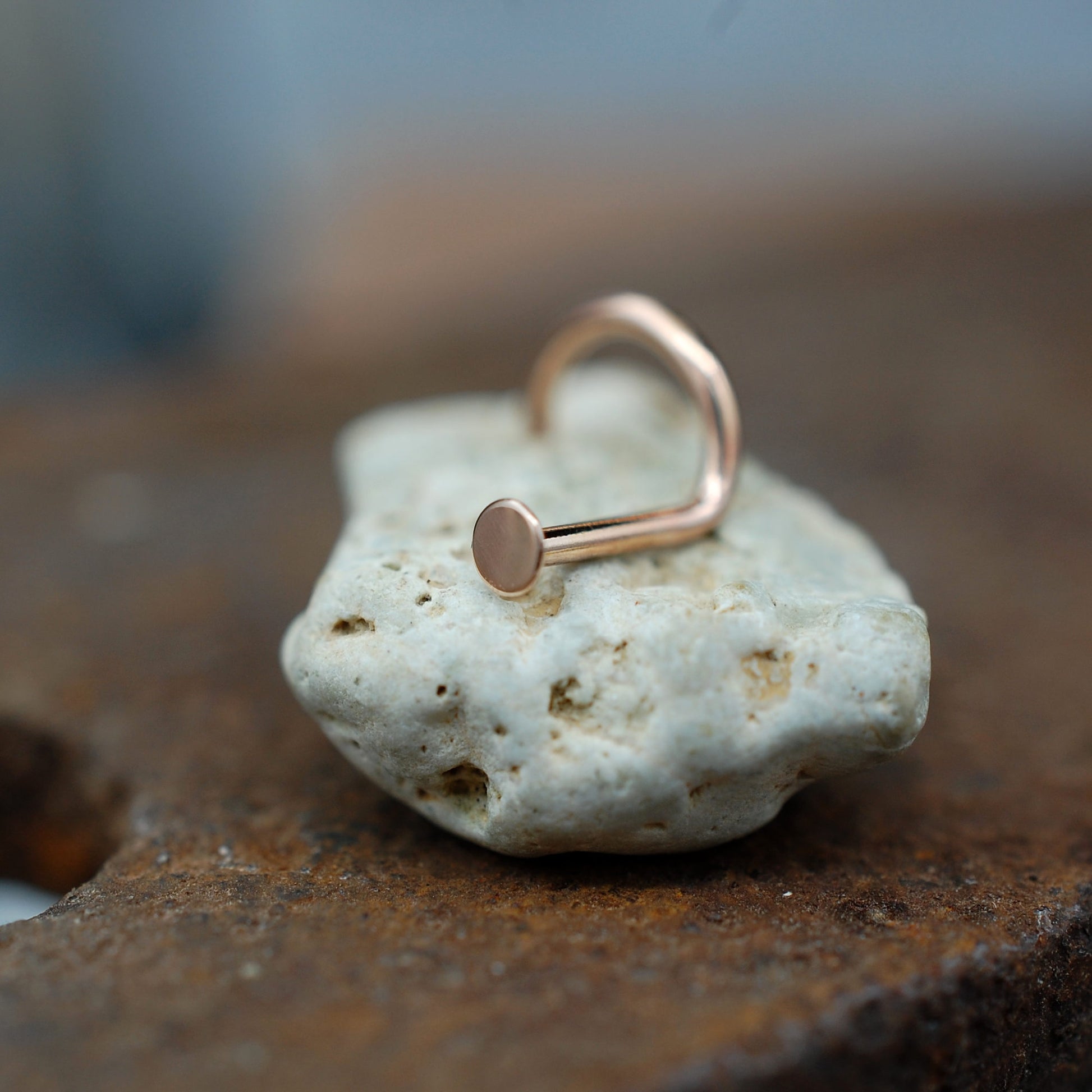 rose gold dot nose stud 2mm
