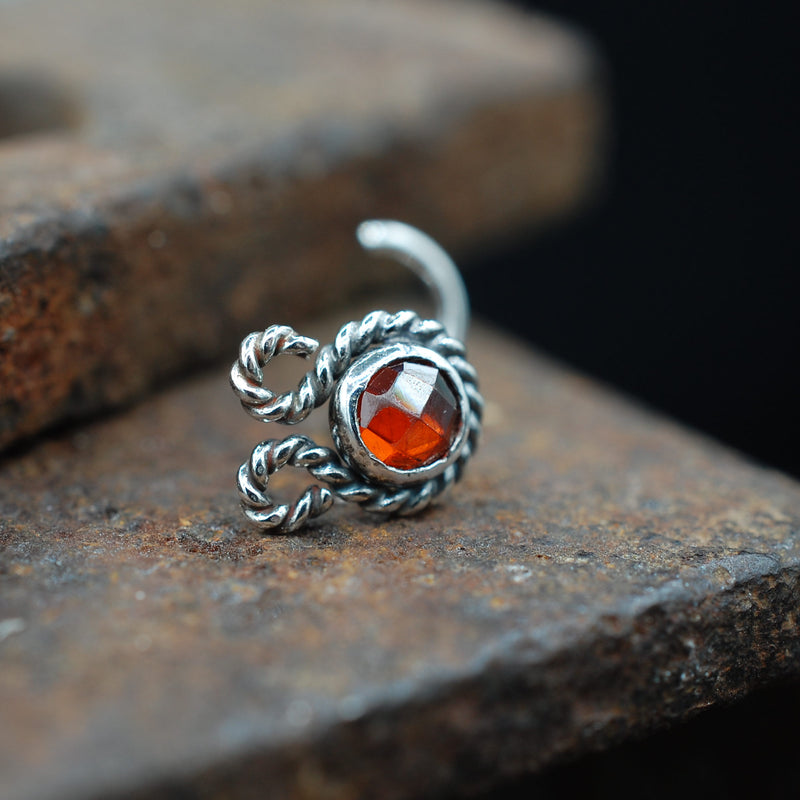 files/Red_rose_cut_4mm_zirconia_twist_7.jpg