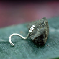 silver flat nose stud