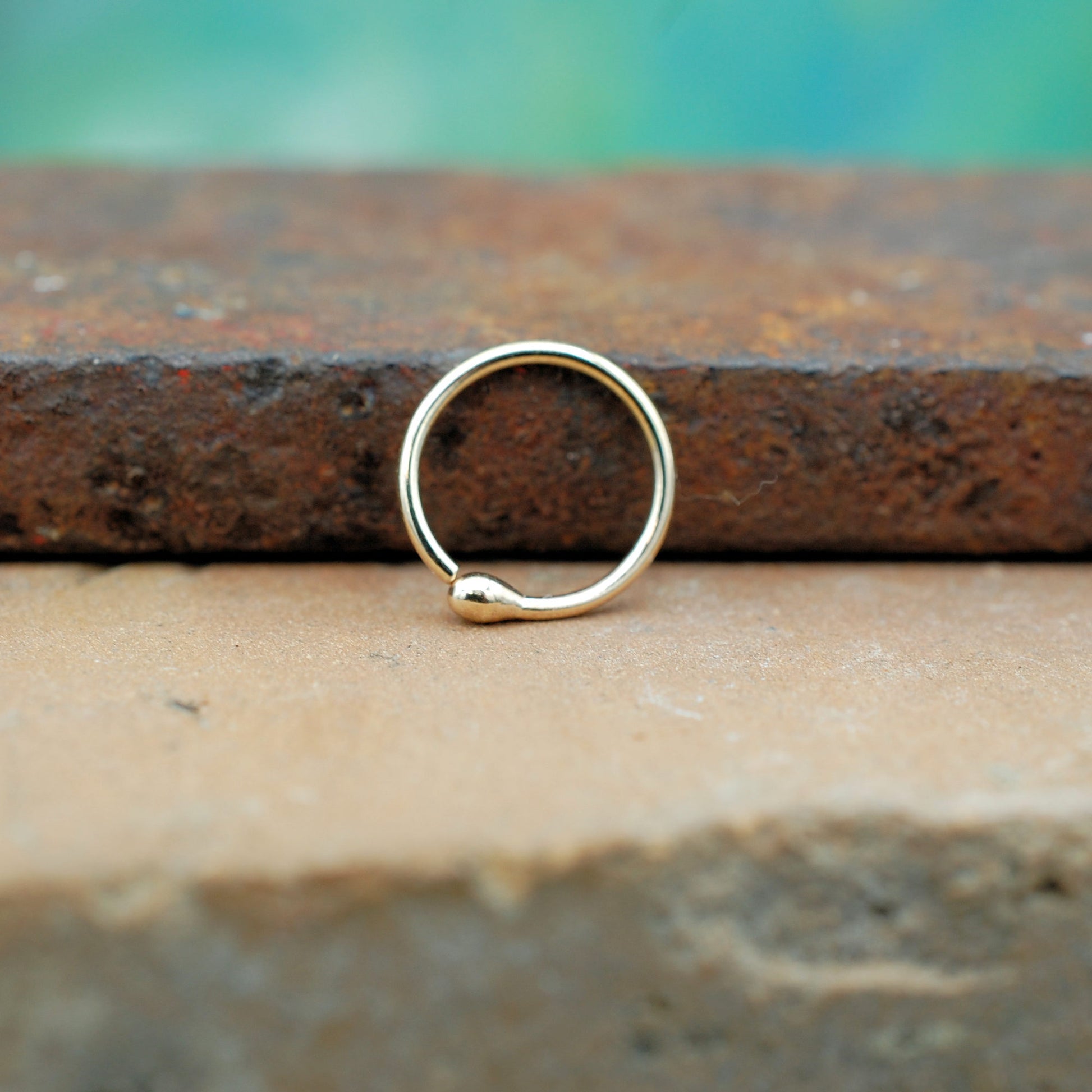 Budded nose ring hoop gold