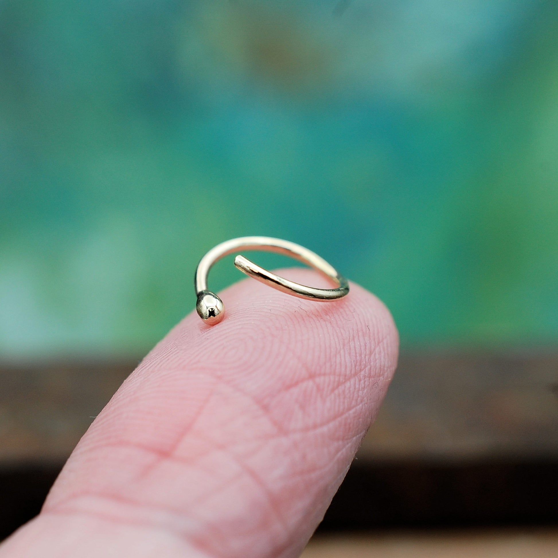budded nose ring in gold