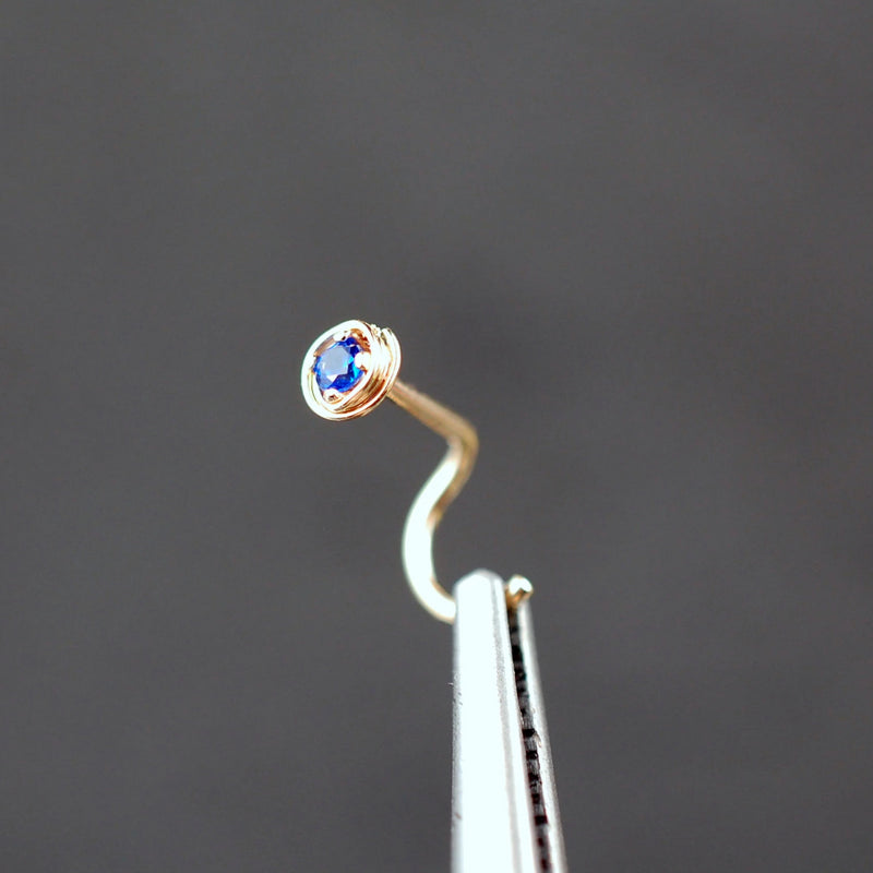 products/ATU_gold_sapphire_1.jpg
