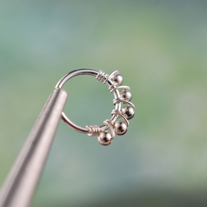 products/Beaded_Silver_Nose_Ring_2.jpg