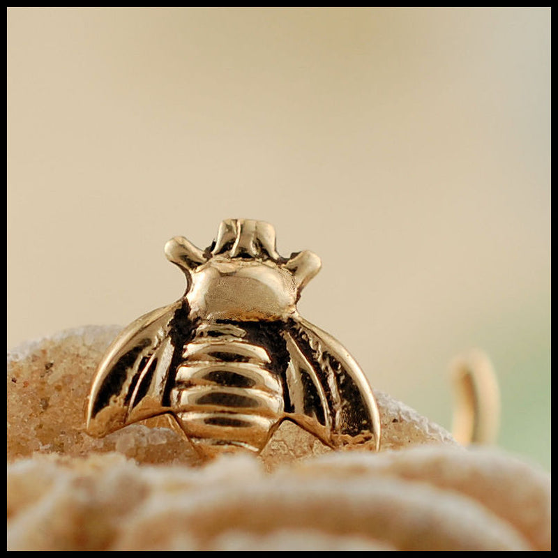 products/Bee_Stud_Gold_5B.jpg