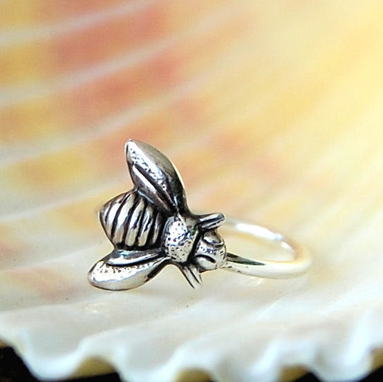 silver bee nose ring