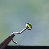 Chrome Diopside Silver Nose Stud /Straight Bezel