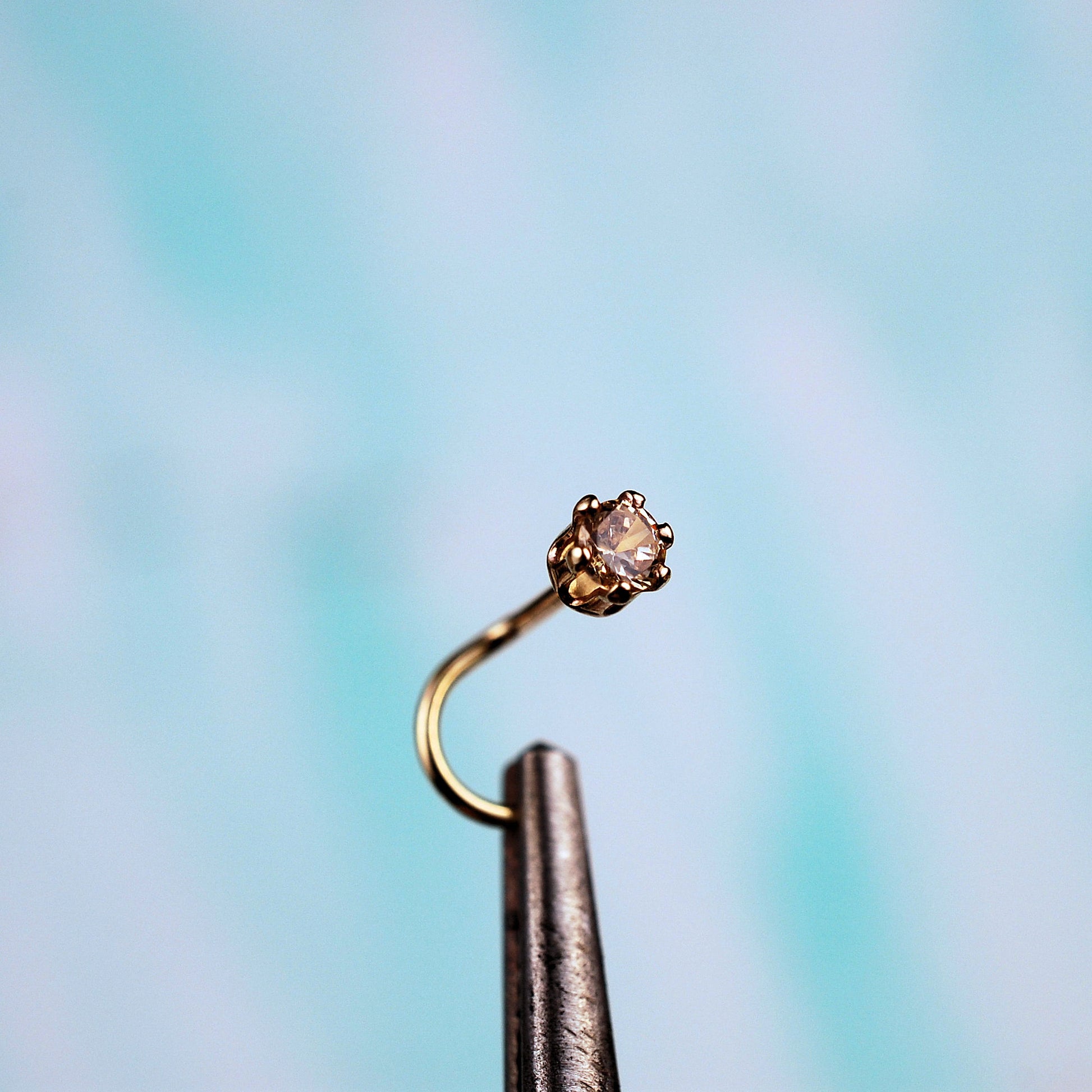 zirconia gemstone nose stud 14 karat gold