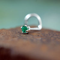 small emerald nose ring