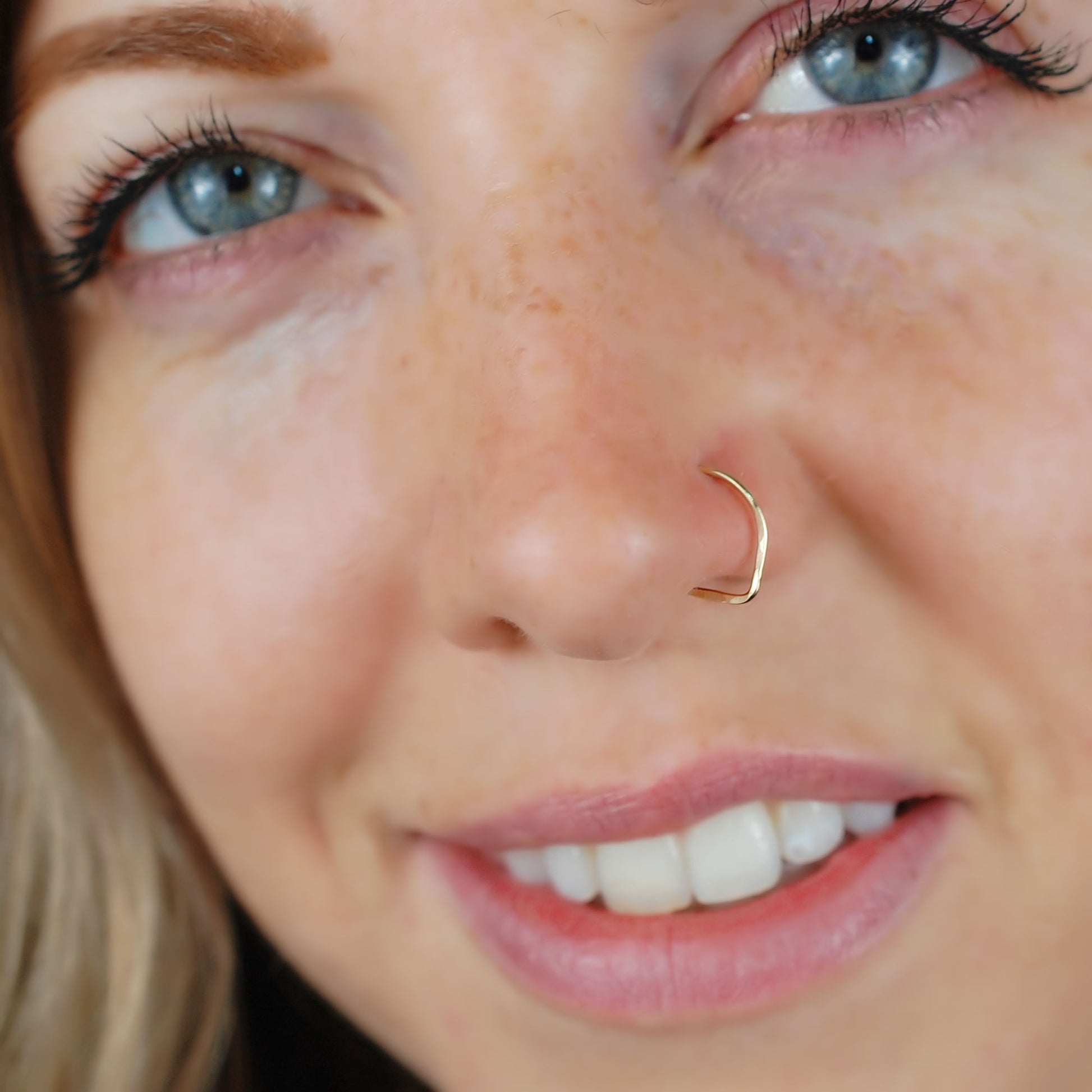 14 karat yellow gold nose ring