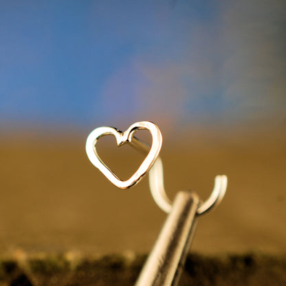 little gold heart nose stud