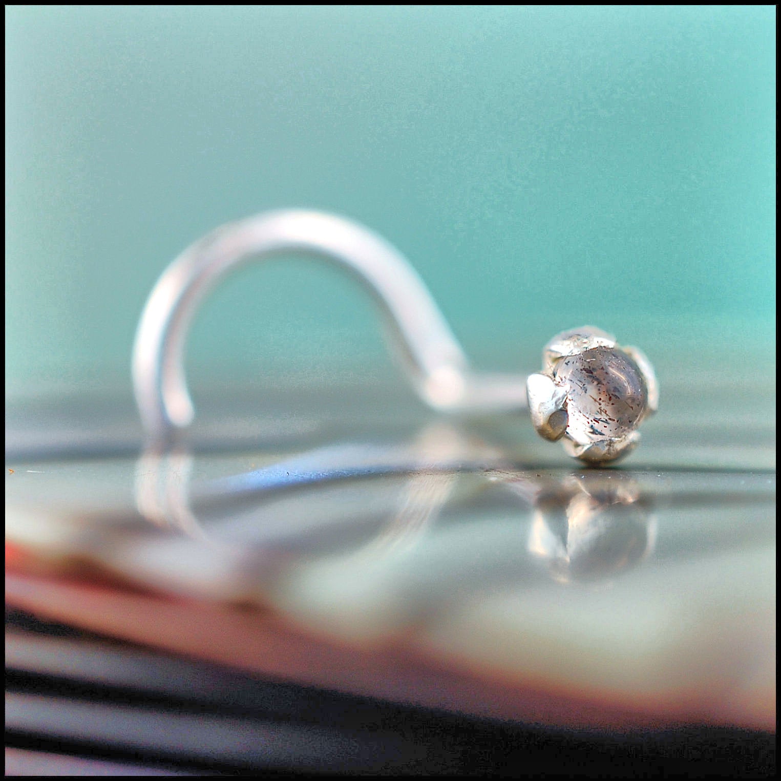 labradorite and sterling silver nose pin