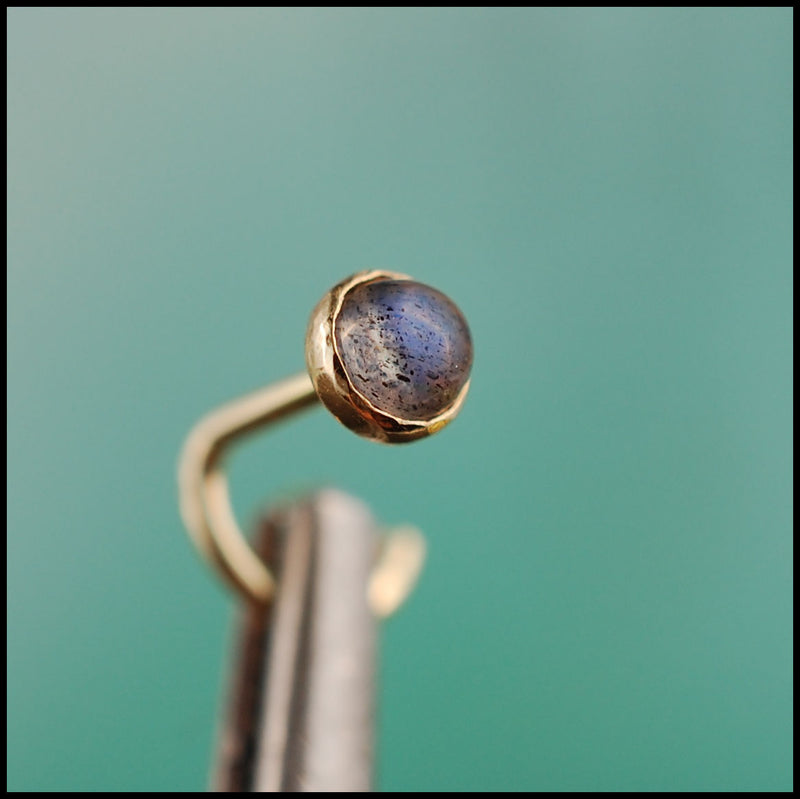 products/Labradorite_in_Gold_3mm_3B.jpg