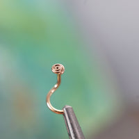 flat to the nose gold nose stud