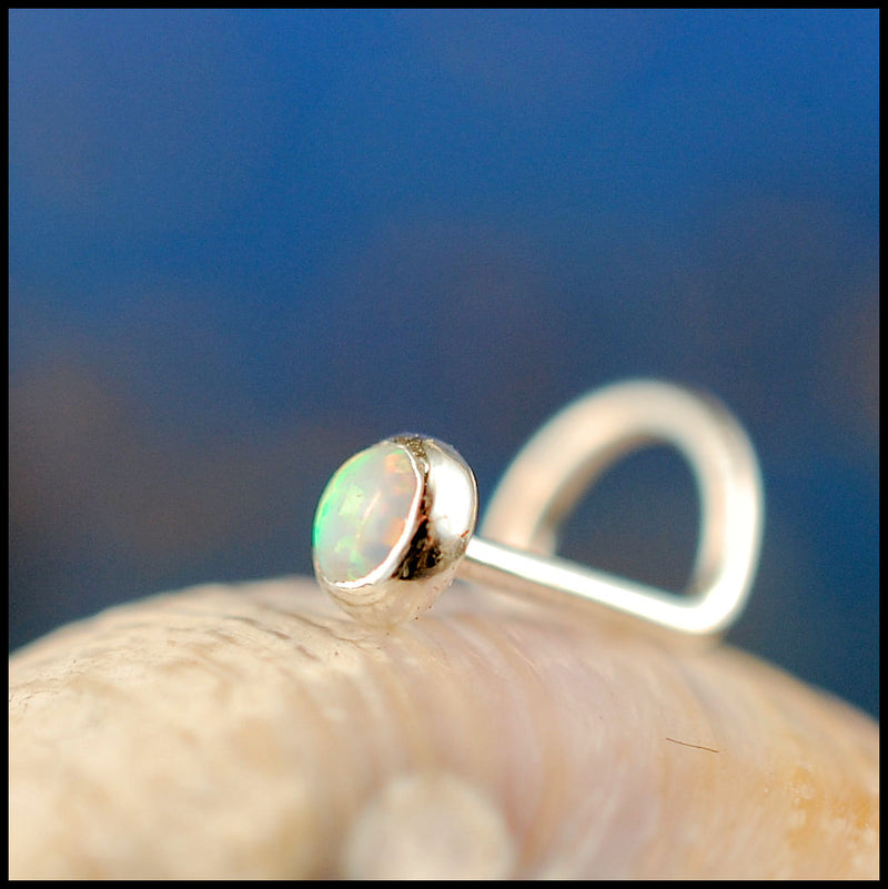 products/Opal_3mm_straight_silver_bezel_6B.jpg