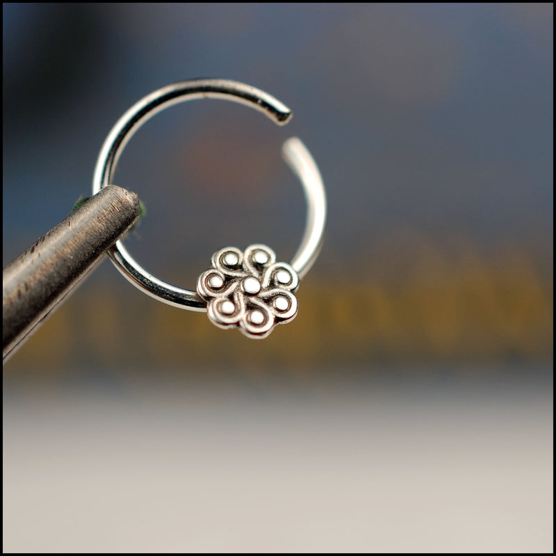 products/Paisley_Flower_Septum_5B.jpg