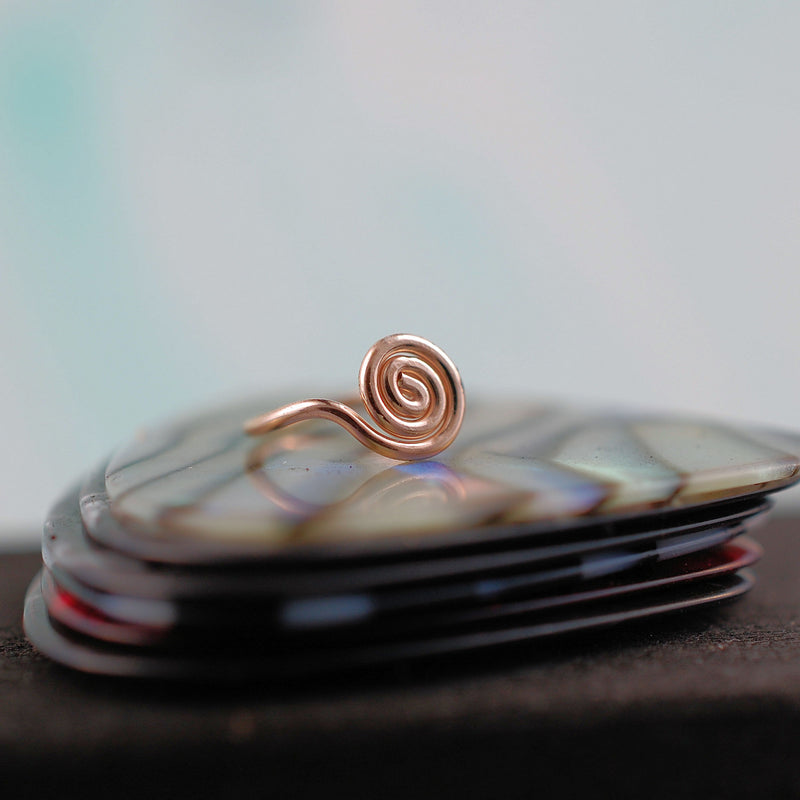 products/RG_large_spiral_ring_3.jpg