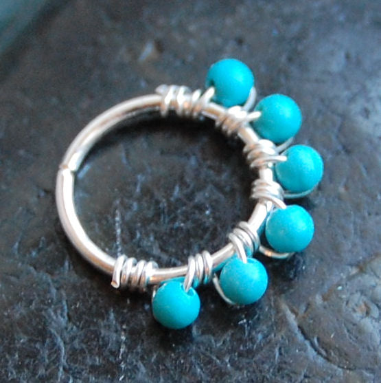 products/Turquoise_Wire_Wrapped_Ring_4.jpg