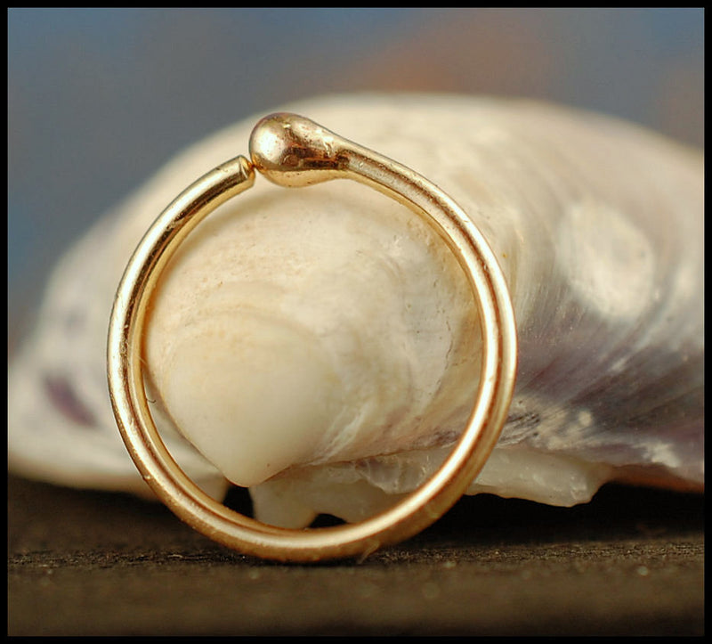 products/YG_Budded_Ring_1B_c85d3ff2-fc35-468e-ba29-ca0eaac313dc.jpg