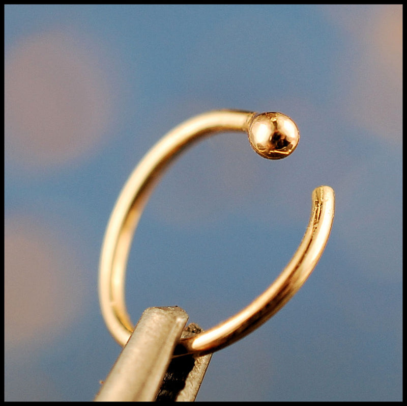 products/YG_Budded_Ring_5B_71f81116-e8cd-48ed-9440-99a2d431c175.jpg