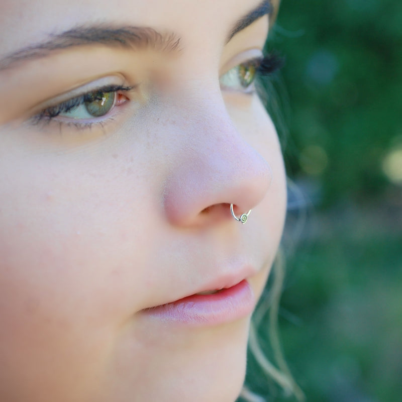 Discreet hotsell septum jewelry